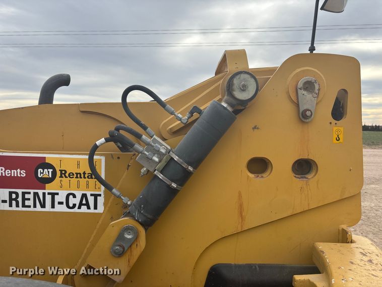 image for item FG1649 2014 Caterpillar TH514C telehandler
