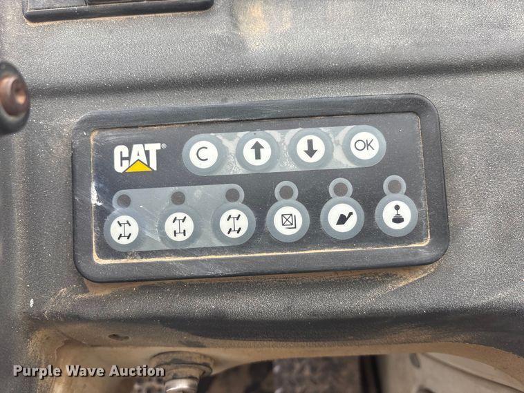 image for item FG1649 2014 Caterpillar TH514C telehandler