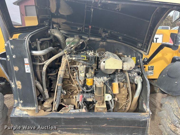 image for item FG1649 2014 Caterpillar TH514C telehandler