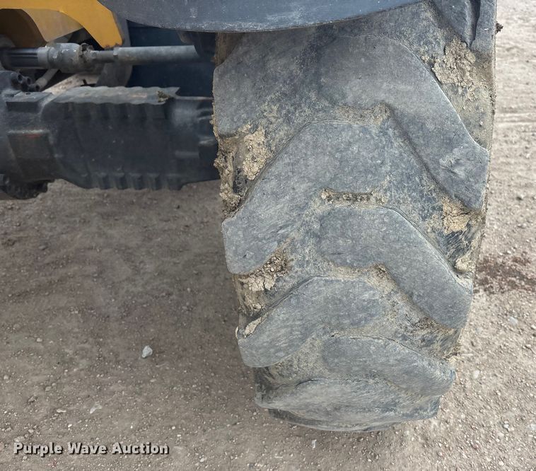 image for item FG1649 2014 Caterpillar TH514C telehandler