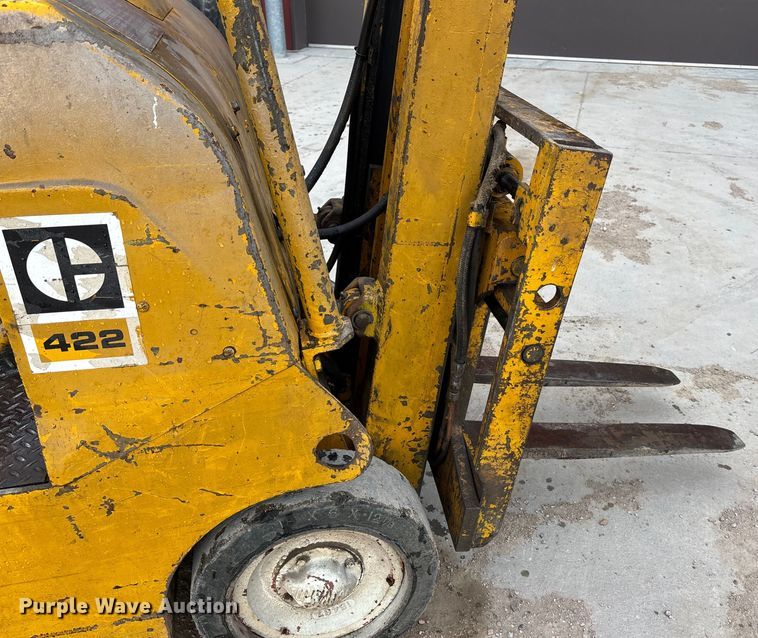 image for item FG1650 Caterpillar 422 forklift