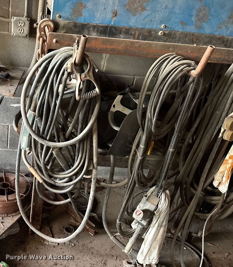 image for item FG1659 Miller Deltaweld 451 welder/generator