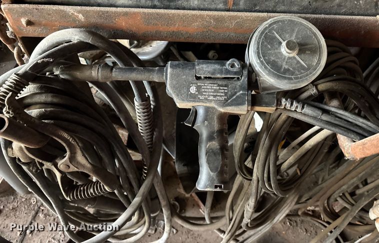 image for item FG1659 Miller Deltaweld 451 welder/generator