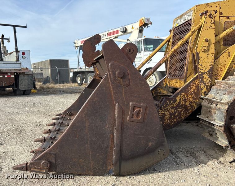 image for item FG1667 1992 Caterpillar 935C loader