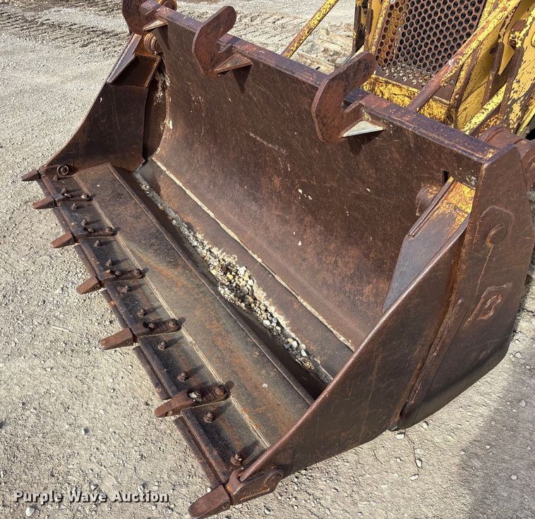 image for item FG1667 1992 Caterpillar 935C loader