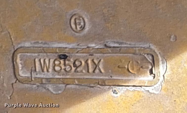 image for item FG1667 1992 Caterpillar 935C loader