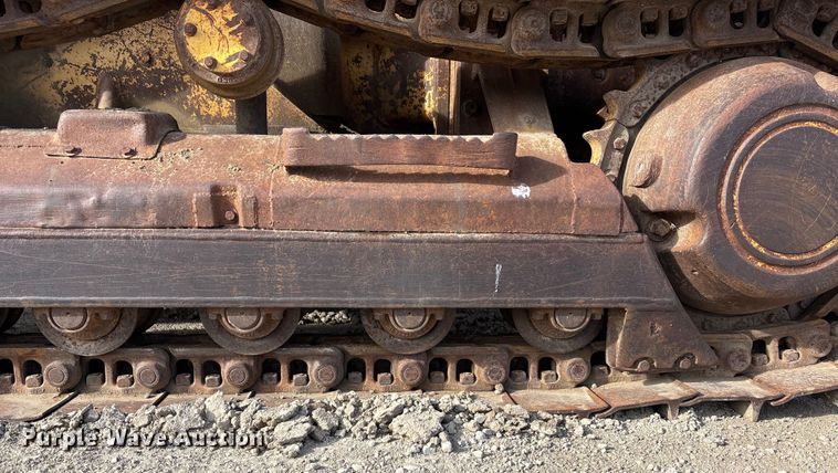 image for item FG1667 1992 Caterpillar 935C loader