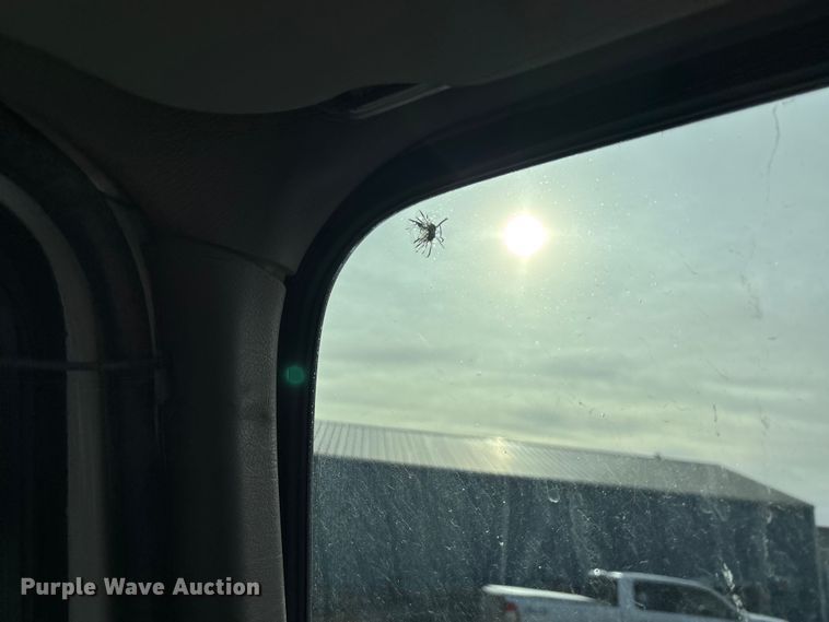 image for item FG1668 2003 International 8100 utility / service truck