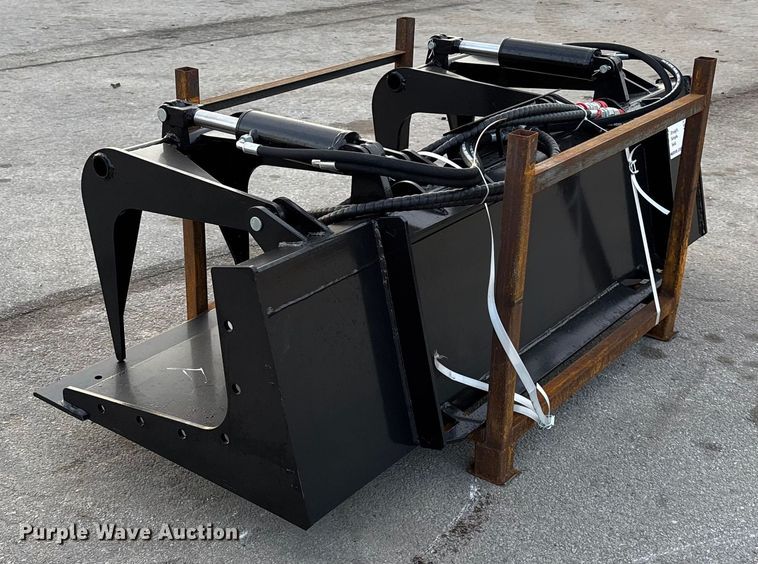 image for item FG1674 2025 GIYI PG72 skid steer grapple bucket