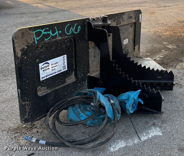 image for item FG1676 2025 KC QT–TP skid steer tree puller