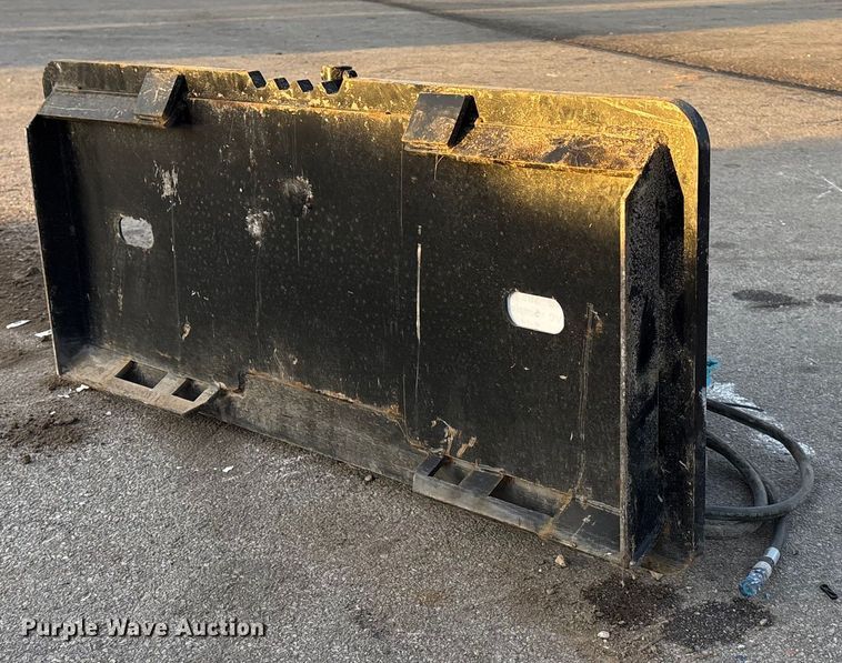 image for item FG1676 2025 KC QT–TP skid steer tree puller