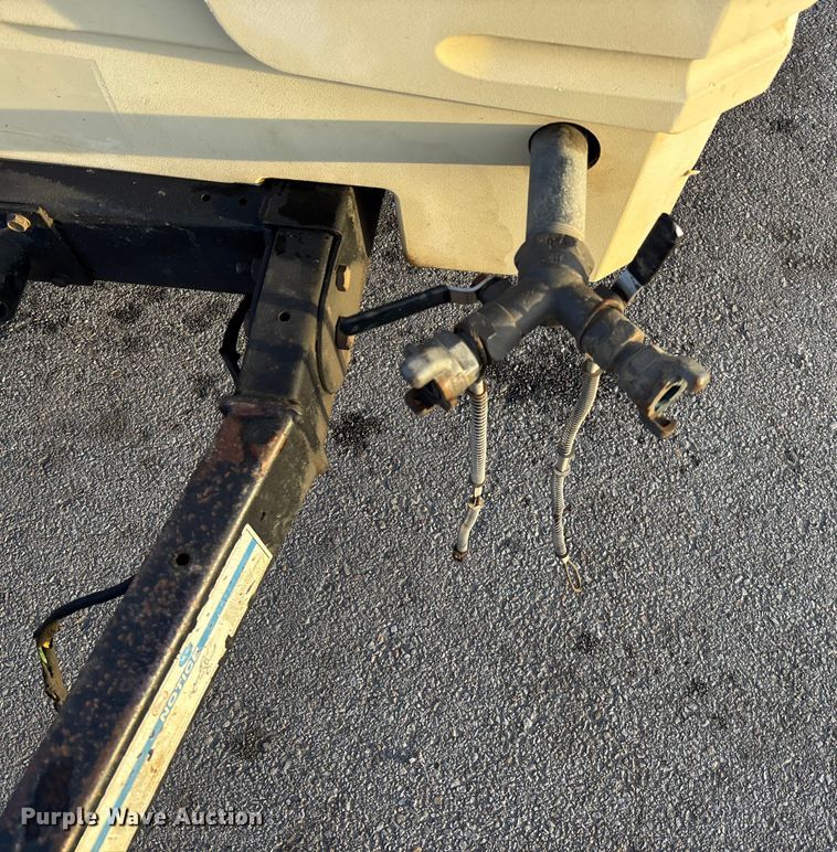 image for item FG1677 2018 Ingersoll Rand P185 air compressor