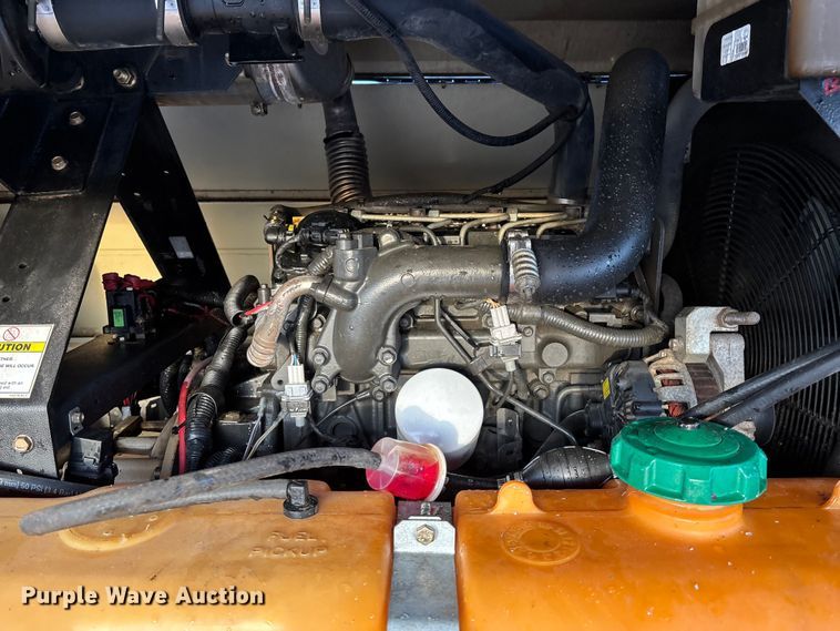 image for item FG1677 2018 Ingersoll Rand P185 air compressor