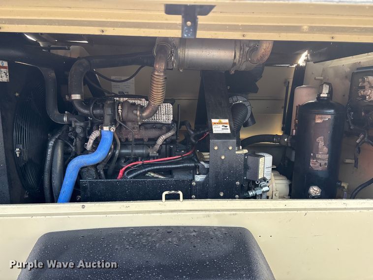 image for item FG1677 2018 Ingersoll Rand P185 air compressor