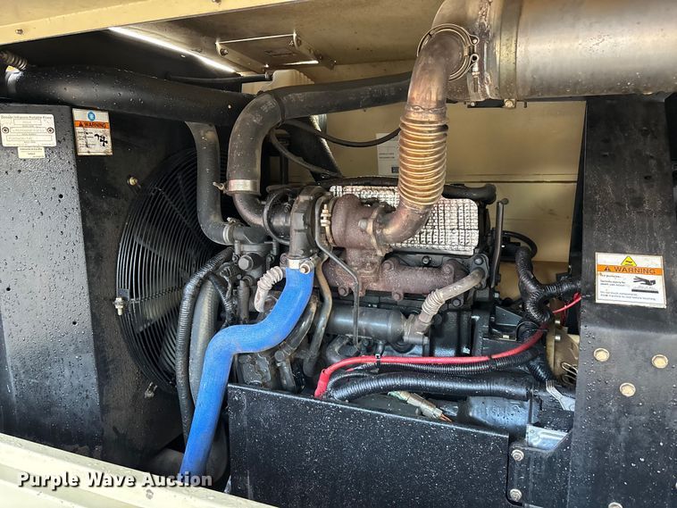 image for item FG1677 2018 Ingersoll Rand P185 air compressor