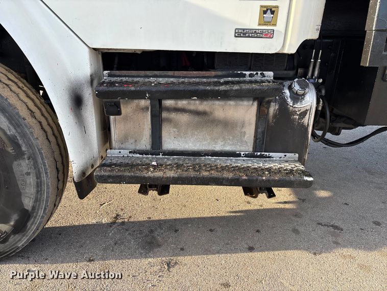 image for item FG1678 2010 Freightliner Business Class M2 dump truck