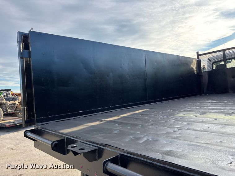 image for item FG1678 2010 Freightliner Business Class M2 dump truck