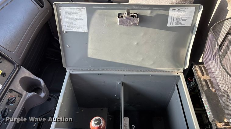 image for item FG1678 2010 Freightliner Business Class M2 dump truck