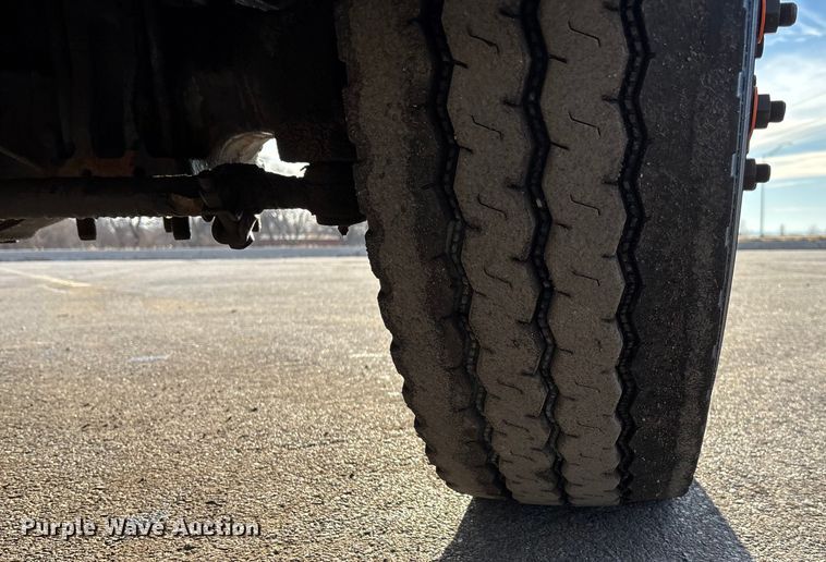 image for item FG1678 2010 Freightliner Business Class M2 dump truck