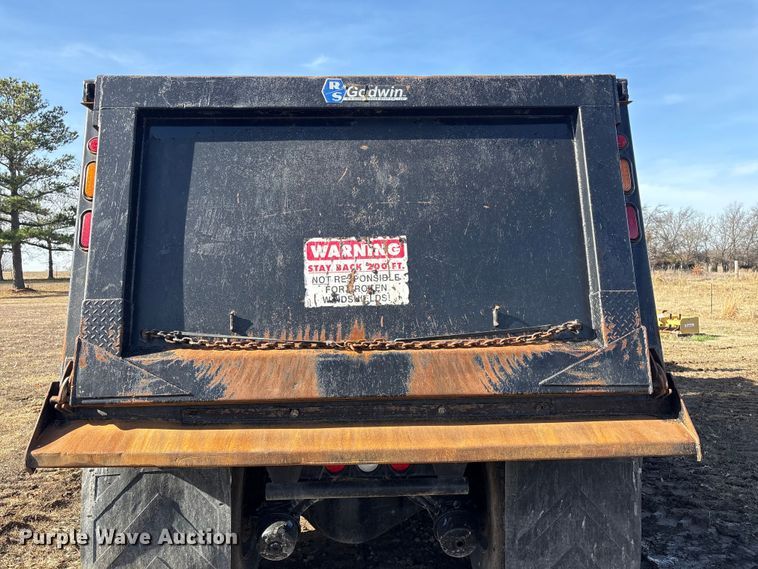 image for item FI0088 2019 Kenworth T880 dump truck