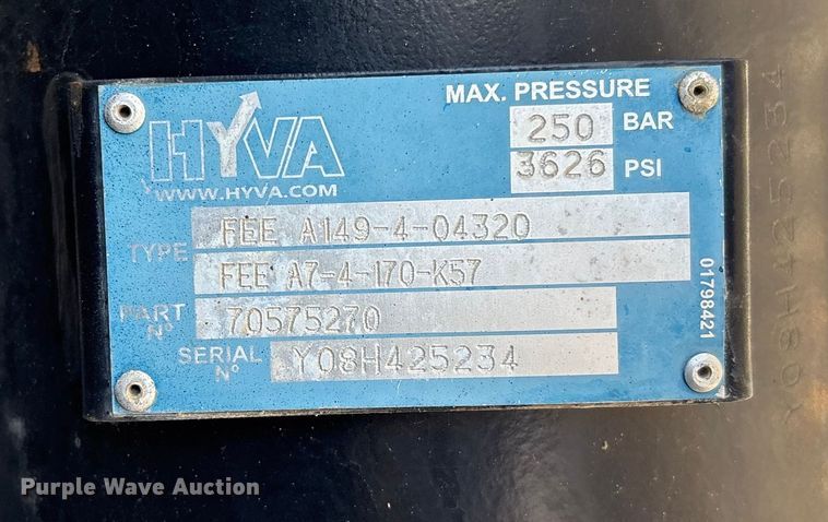 image for item FI0088 2019 Kenworth T880 dump truck