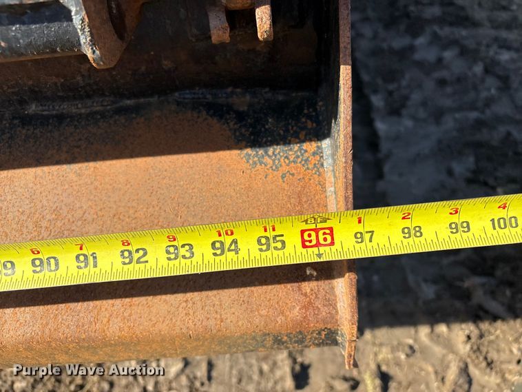 image for item FI0088 2019 Kenworth T880 dump truck