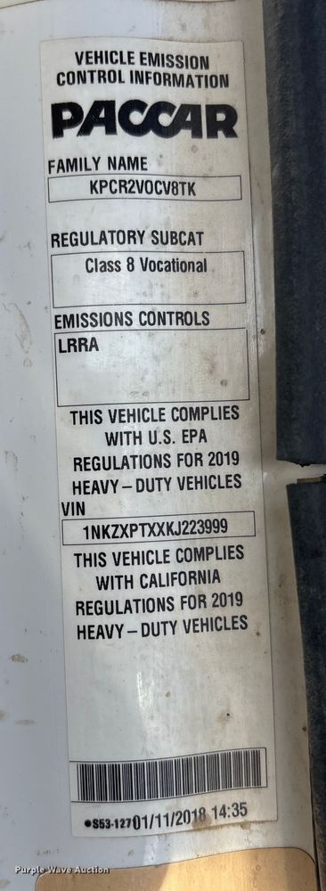 image for item FI0088 2019 Kenworth T880 dump truck