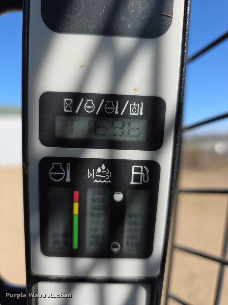 image for item FI0688 New Holland L230 200 series skid steer loader