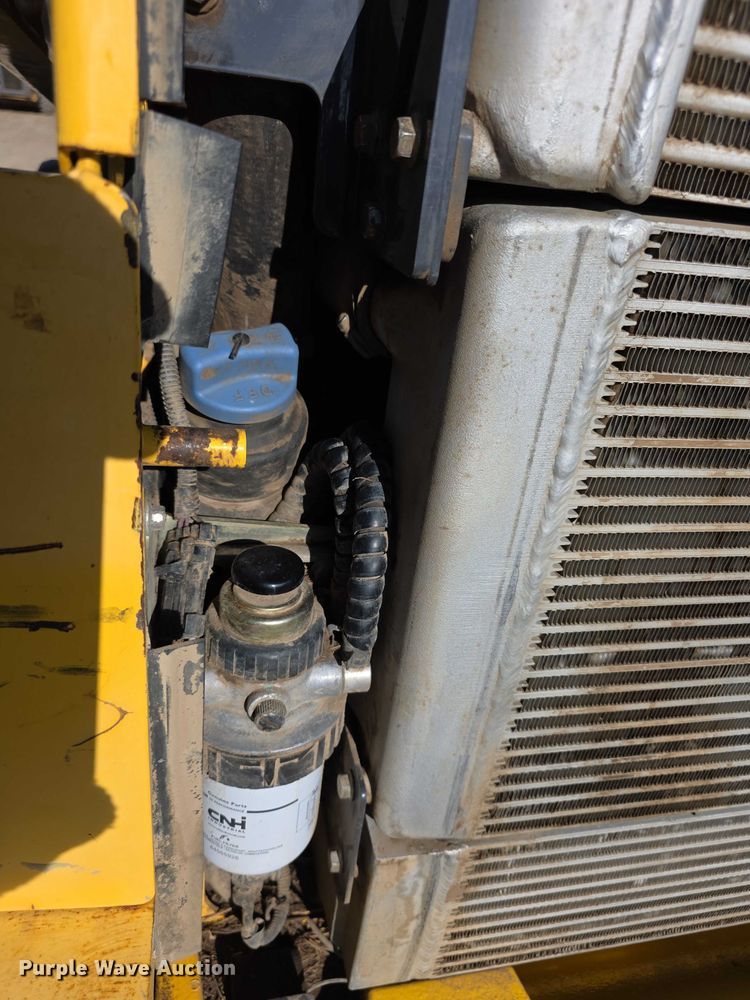 image for item FI0688 New Holland L230 200 series skid steer loader