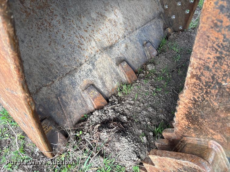 image for item FI1541 2007 Volvo EC330BLC Excavator