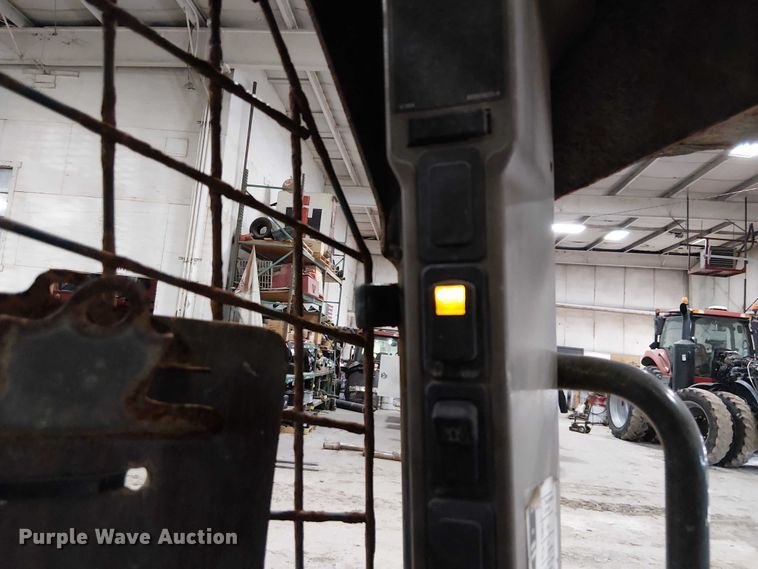 image for item FK0899 Case  SR210 skid steer loader