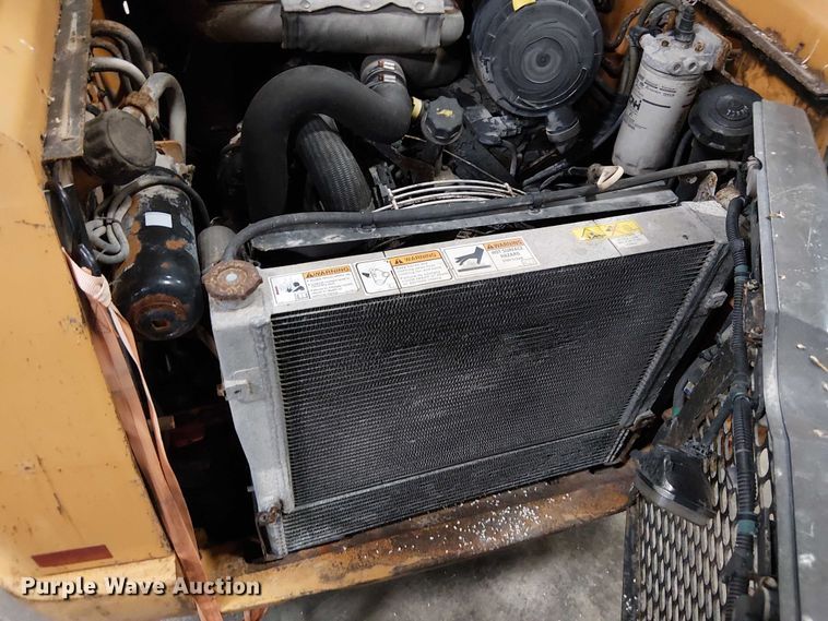 image for item FK0899 Case  SR210 skid steer loader