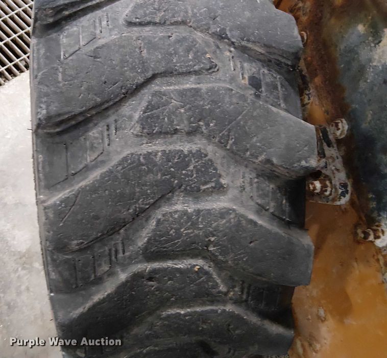 image for item FK0899 Case  SR210 skid steer loader