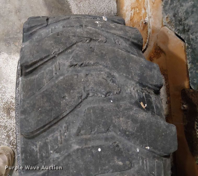 image for item FK0899 Case  SR210 skid steer loader