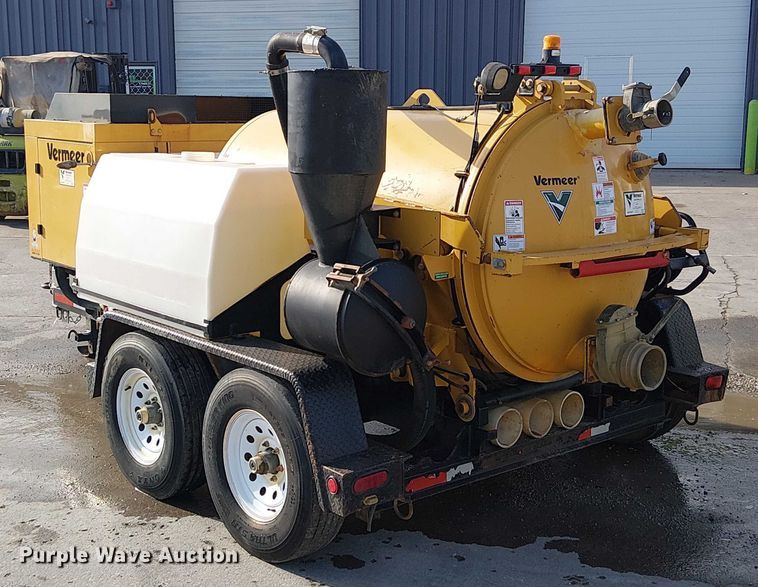 image for item FK0905 Vermeer V500LE vacuum trailer