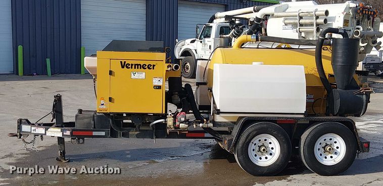 image for item FK0905 Vermeer V500LE vacuum trailer
