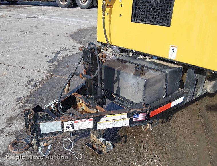 image for item FK0905 Vermeer V500LE vacuum trailer