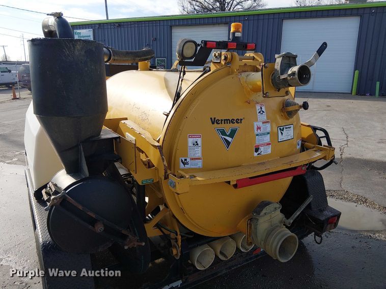 image for item FK0905 Vermeer V500LE vacuum trailer