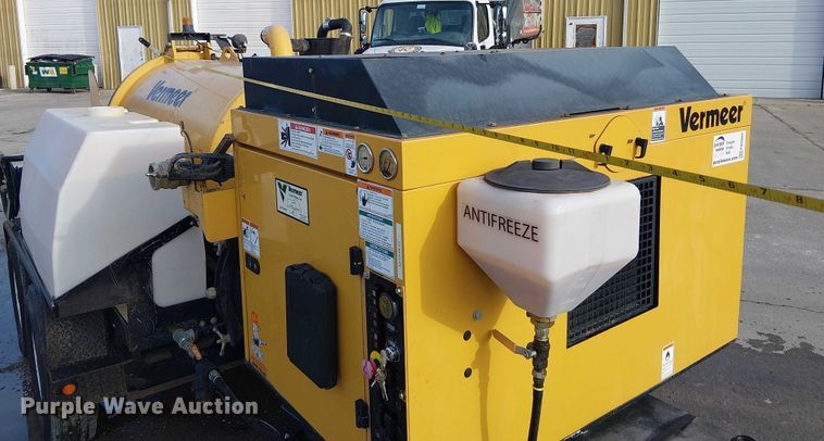 image for item FK0905 Vermeer V500LE vacuum trailer