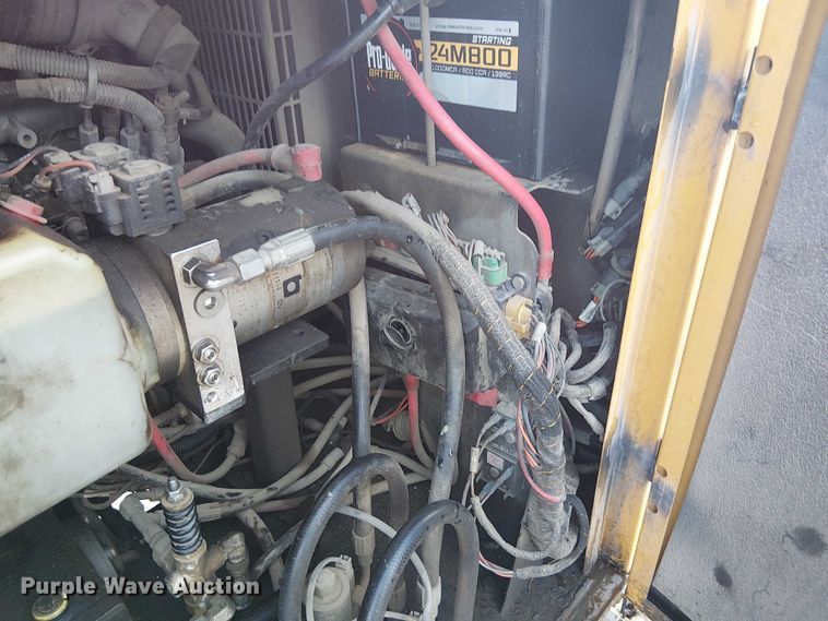 image for item FK0905 Vermeer V500LE vacuum trailer