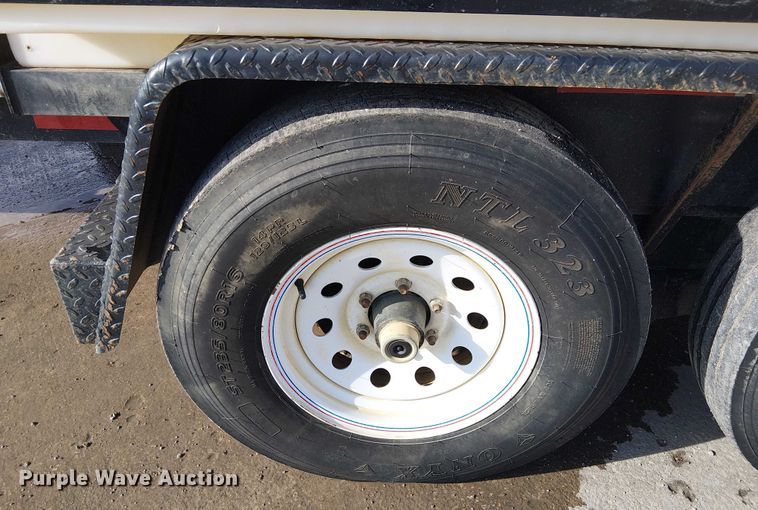 image for item FK0905 Vermeer V500LE vacuum trailer