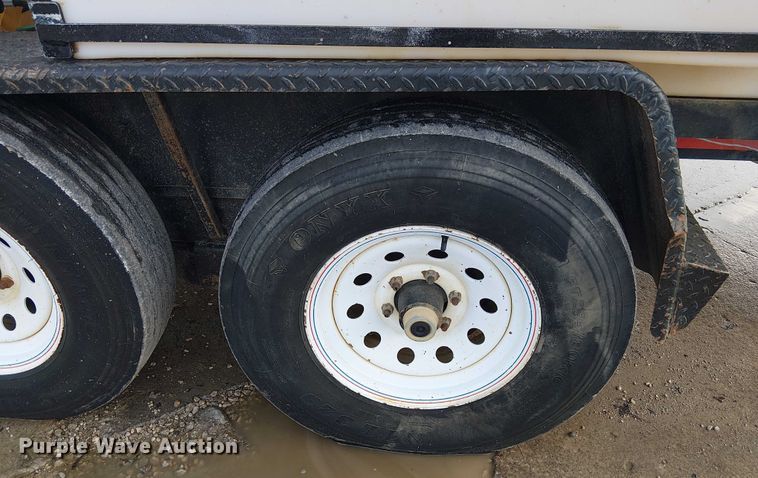 image for item FK0905 Vermeer V500LE vacuum trailer