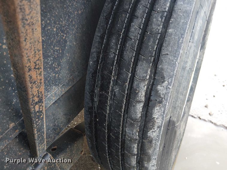 image for item FK0905 Vermeer V500LE vacuum trailer