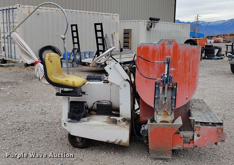 image for item IH9396 2022 McCowen Zahn STV 300 grout mixer