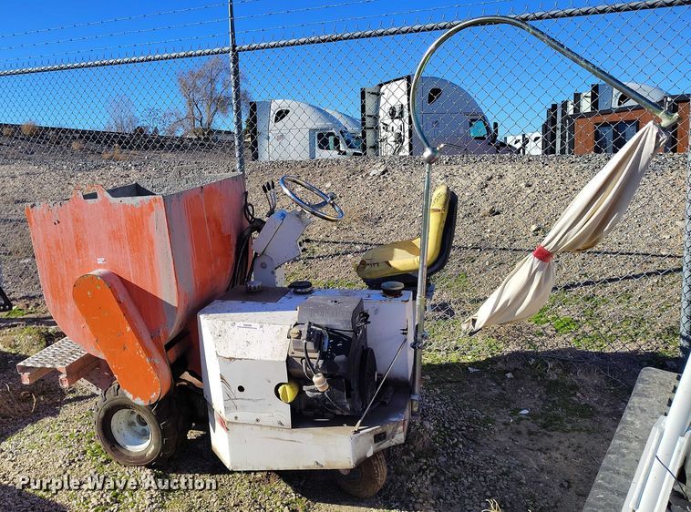 image for item IH9396 2022 McCowen Zahn STV 300 grout mixer