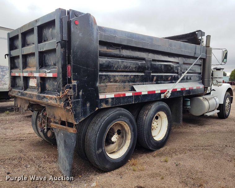 image for item IP9713 1988 Kenworth W900B dump truck