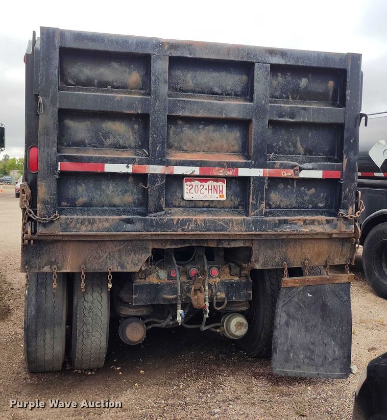 image for item IP9713 1988 Kenworth W900B dump truck