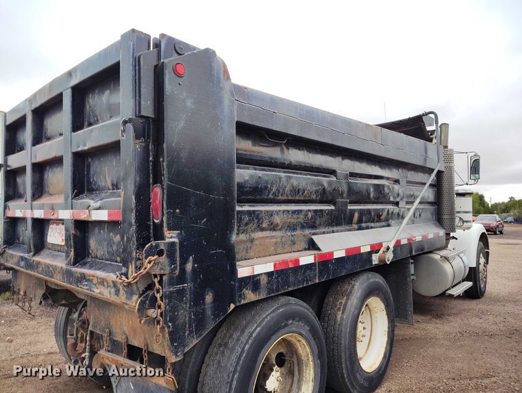 image for item IP9713 1988 Kenworth W900B dump truck