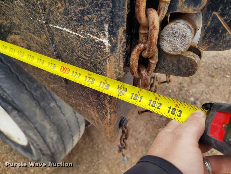 image for item IP9713 1988 Kenworth W900B dump truck