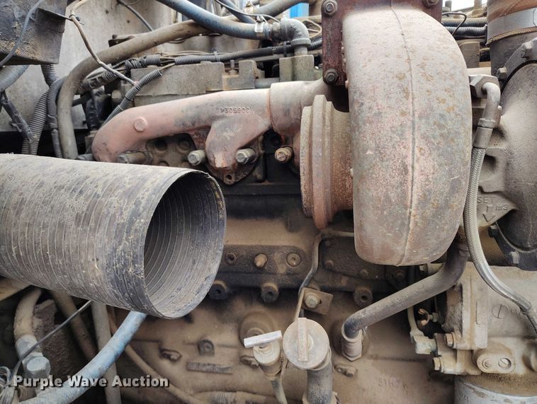 image for item IP9713 1988 Kenworth W900B dump truck